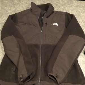 Women’s north face Denali coat